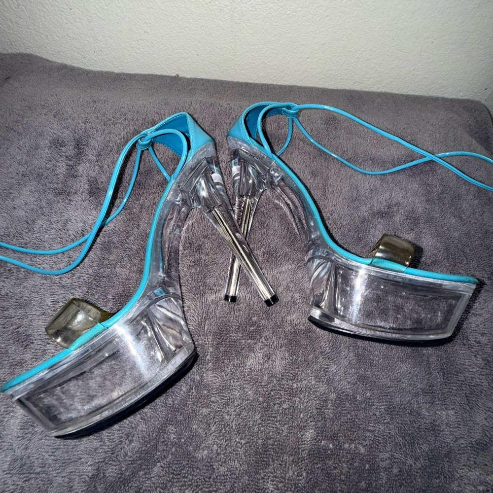Tiffany Blue Clear Platform Strappy Womens Heels | NWOT | Size : 9 | $49